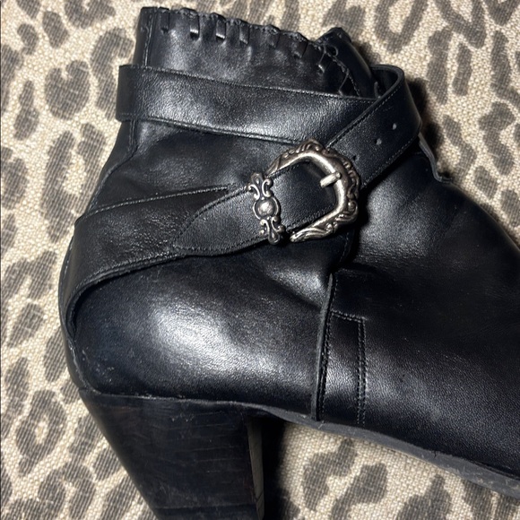Ankle_Boots_&_Booties